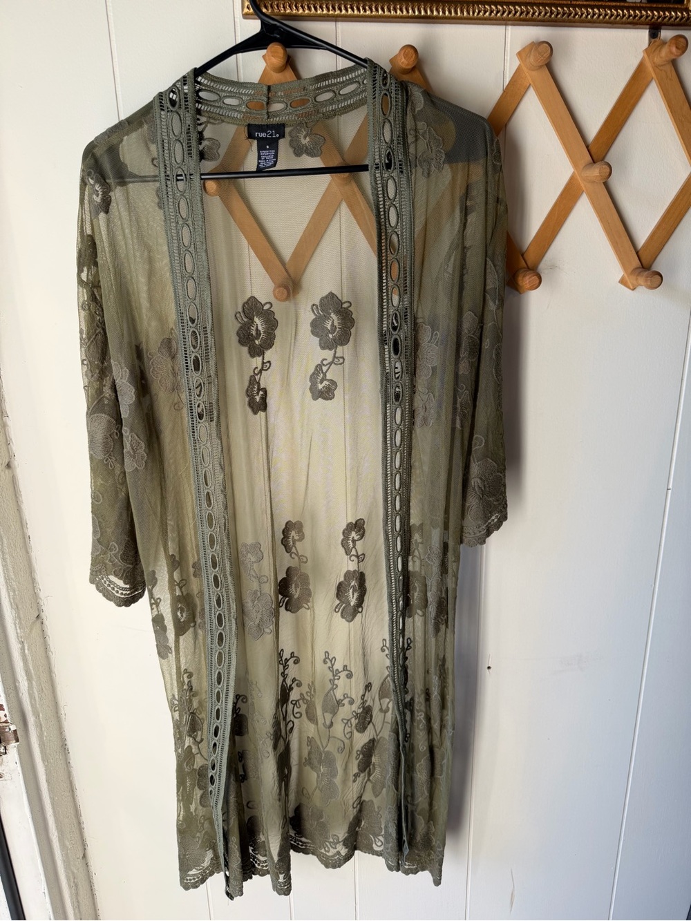 rue21 Olive Sheer Lace Floral Kimono